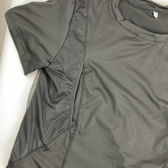 Conceal Carry Black Shirt - Picture 4 of 5